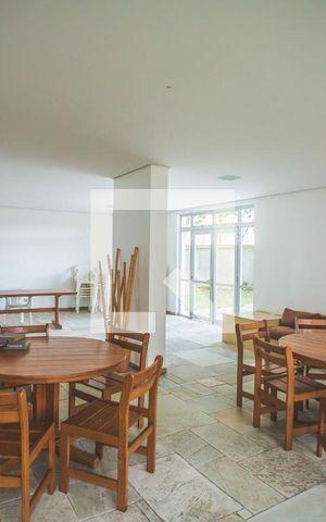 Apartamento à venda com 97m², 3 quartos e 2 vagas Apartamento à venda com 97m², 3 quartos e 2 vagasÁrea comum - Salão de festas