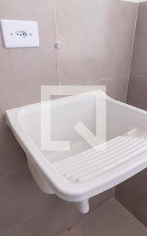 Apartamento à venda com 45m², 2 quartos e 1 vagaÁrea de Serviço