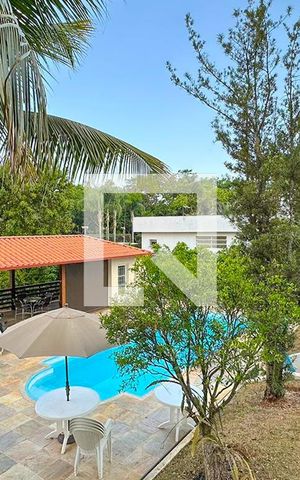 Casa à venda com 2700m², 5 quartos e 4 vagas Casa à venda com 2700m², 5 quartos e 4 vagasÁrea comum