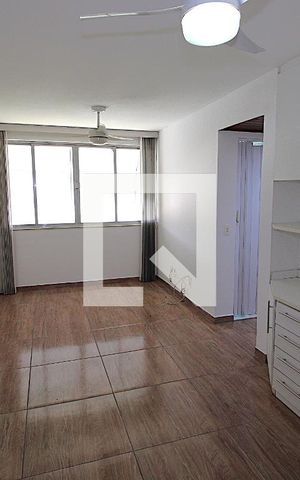 Apartamento à venda com 51m², 2 quartos e 1 vagaSala