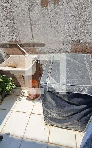 Casa à venda com 191m², 3 quartos e 2 vagas Casa à venda com 191m², 3 quartos e 2 vagasÁrea de Serviço