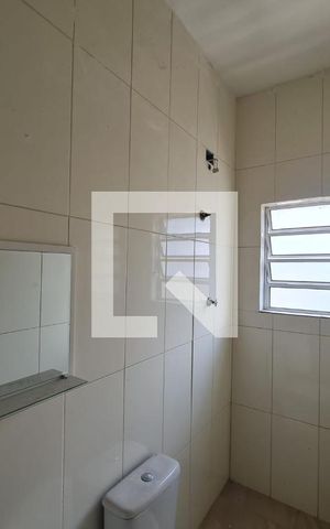 Casa à venda com 191m², 3 quartos e 2 vagas Casa à venda com 191m², 3 quartos e 2 vagasBanheiro da Suíte 3