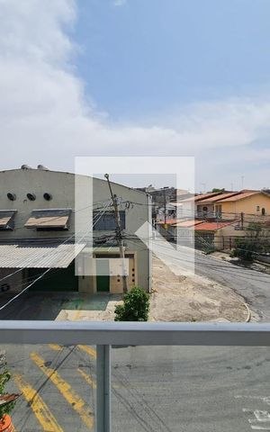 Casa à venda com 191m², 3 quartos e 2 vagas Casa à venda com 191m², 3 quartos e 2 vagasVaranda Suíte 2 e Suíte 3