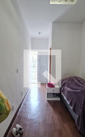 Casa à venda com 191m², 3 quartos e 2 vagas Casa à venda com 191m², 3 quartos e 2 vagasSuíte 2