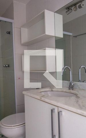 Apartamento à venda com 149m², 3 quartos e 2 vagas Apartamento à venda com 149m², 3 quartos e 2 vagasBanheiro da Suíte 2