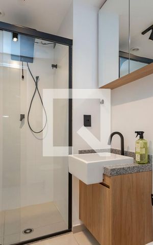 Studio para alugar com 25m², 1 quarto e sem vaga Studio para alugar com 25m², 1 quarto e sem vagaBanheiro