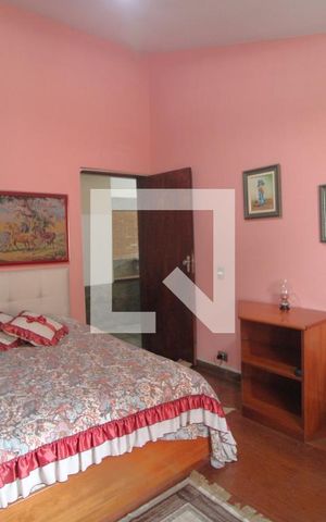 Casa à venda com 490m², 3 quartos e 2 vagasSuíte 2