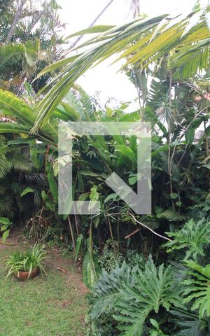 Casa à venda com 490m², 3 quartos e 2 vagasJardim