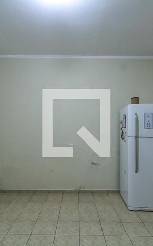 Casa à venda com 184m², 3 quartos e 2 vagas Casa à venda com 184m², 3 quartos e 2 vagasCopa