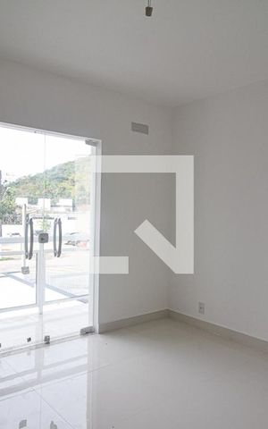 Casa à venda com 110m², 3 quartos e 1 vaga Casa à venda com 110m², 3 quartos e 1 vagaSuite