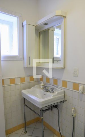 Casa à venda com 520m², 5 quartos e 5 vagasBanheiro da Suíte 1