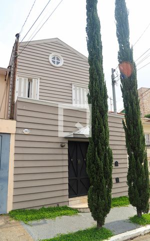 Casa à venda com 520m², 5 quartos e 5 vagasFachada