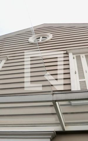 Casa à venda com 520m², 5 quartos e 5 vagasEntrada