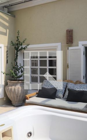 Casa à venda com 520m², 5 quartos e 5 vagasÁrea gourmet