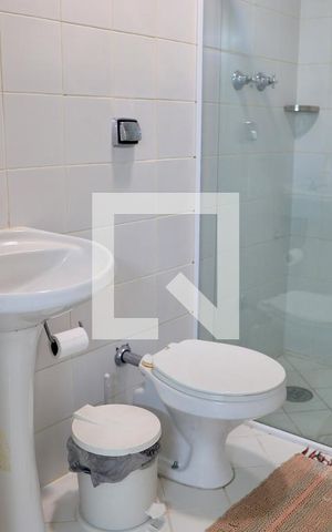 Casa à venda com 520m², 5 quartos e 5 vagasBanheiro de serviço