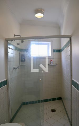 Casa à venda com 520m², 5 quartos e 5 vagasBanheiro da Social