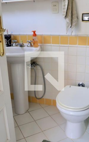 Casa à venda com 520m², 5 quartos e 5 vagasLoft Suíte