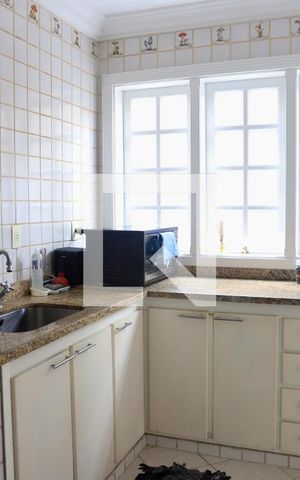 Casa à venda com 520m², 5 quartos e 5 vagasLoft Cozinha