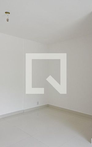 Casa à venda com 105m², 3 quartos e 1 vaga Casa à venda com 105m², 3 quartos e 1 vagaSuíte