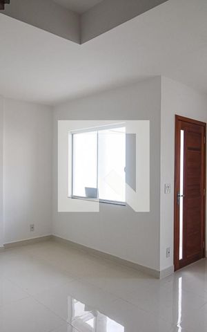 Casa à venda com 105m², 3 quartos e 1 vaga Casa à venda com 105m², 3 quartos e 1 vagaSala