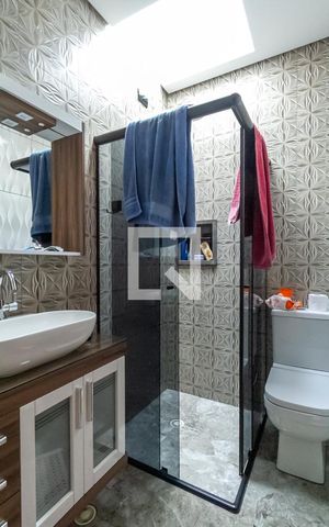 Casa à venda com 210m², 3 quartos e 2 vagasBanheiro Social