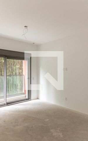 Apartamento à venda com 260m², 3 quartos e 3 vagas Apartamento à venda com 260m², 3 quartos e 3 vagasQuarto da Suíte 1