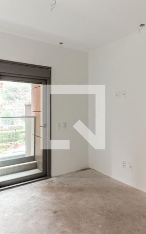 Apartamento à venda com 260m², 3 quartos e 3 vagas Apartamento à venda com 260m², 3 quartos e 3 vagasQuarto da Suíte 2