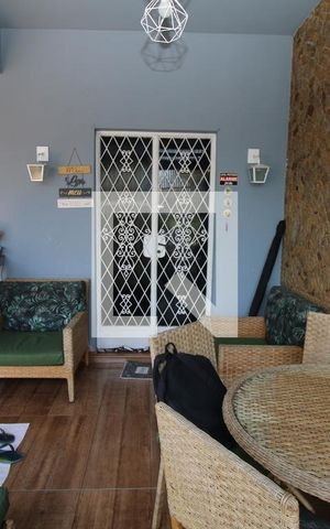 Casa à venda com 300m², 3 quartos e 2 vagasvaranda
