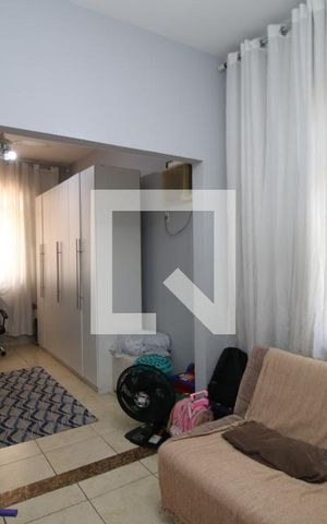 Casa à venda com 300m², 3 quartos e 2 vagasQuarto 2