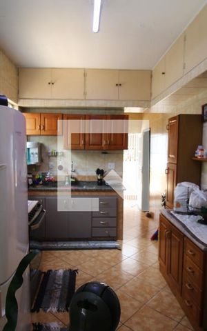 Casa à venda com 300m², 3 quartos e 2 vagasCozinha