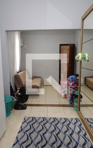 Casa à venda com 300m², 3 quartos e 2 vagasQuarto 2