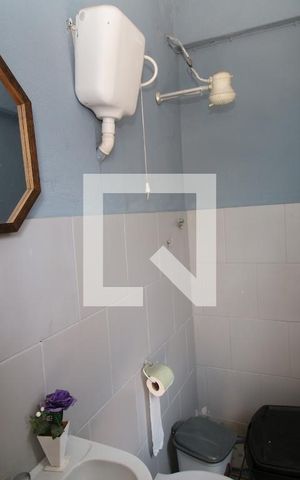 Casa à venda com 300m², 3 quartos e 2 vagasBanheiro de serviço