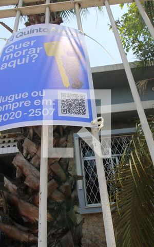 Casa à venda com 300m², 3 quartos e 2 vagasQR Code