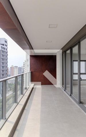 Apartamento à venda com 520m², 4 quartos e 3 vagas Apartamento à venda com 520m², 4 quartos e 3 vagasVaranda da Sala 1