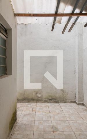 Casa à venda com 250m², 4 quartos e 3 vagas Casa à venda com 250m², 4 quartos e 3 vagasÁrea Externa