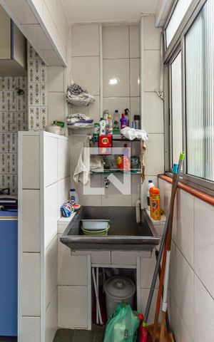 Apartamento à venda com 72m², 2 quartos e sem vaga Apartamento à venda com 72m², 2 quartos e sem vagaÁrea de Serviço