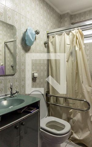 Apartamento à venda com 72m², 2 quartos e sem vaga Apartamento à venda com 72m², 2 quartos e sem vagaBanheiro