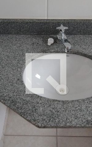 Apartamento à venda com 52m², 2 quartos e 1 vagaBanheiro Social