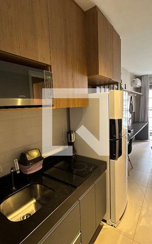 Studio para alugar com 24m², 1 quarto e sem vaga Studio para alugar com 24m², 1 quarto e sem vagaStudio