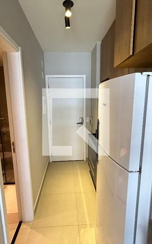 Studio para alugar com 24m², 1 quarto e sem vaga Studio para alugar com 24m², 1 quarto e sem vagaStudio