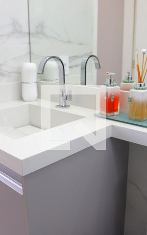 Apartamento à venda com 70m², 3 quartos e 2 vagasBanheiro da Suíte