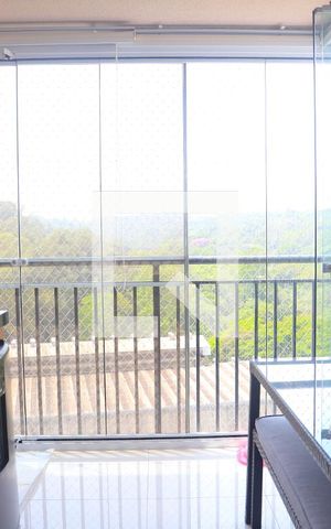 Apartamento à venda com 70m², 3 quartos e 2 vagasVaranda - Sala