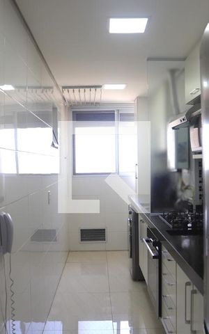 Apartamento à venda com 70m², 3 quartos e 2 vagasCozinha