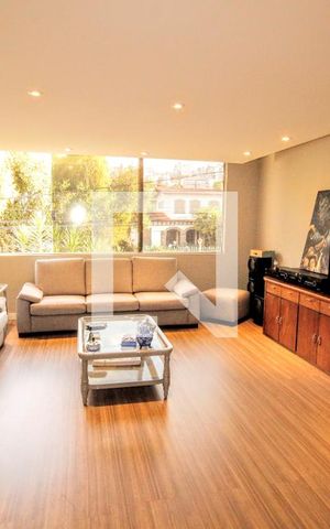 Casa à venda com 900m², 4 quartos e 8 vagassala 3