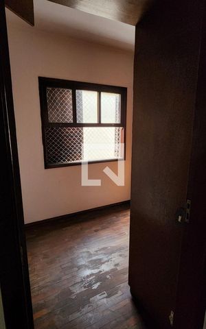 Casa à venda com 123m², 3 quartos e 1 vaga