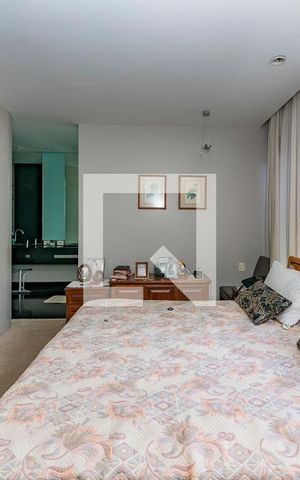 Apartamento à venda com 176m², 3 quartos e 3 vagas Apartamento à venda com 176m², 3 quartos e 3 vagasSuíte