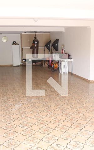 Casa à venda com 187m², 3 quartos e 5 vagasGaragem
