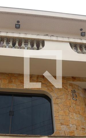 Casa à venda com 187m², 3 quartos e 5 vagasFachada