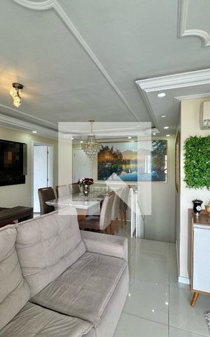 Apartamento à venda com 165m², 3 quartos e 2 vagas Apartamento à venda com 165m², 3 quartos e 2 vagasSala