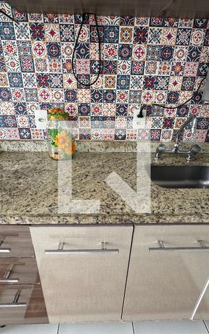 Apartamento à venda com 165m², 3 quartos e 2 vagas Apartamento à venda com 165m², 3 quartos e 2 vagasCozinha e Área de Serviço